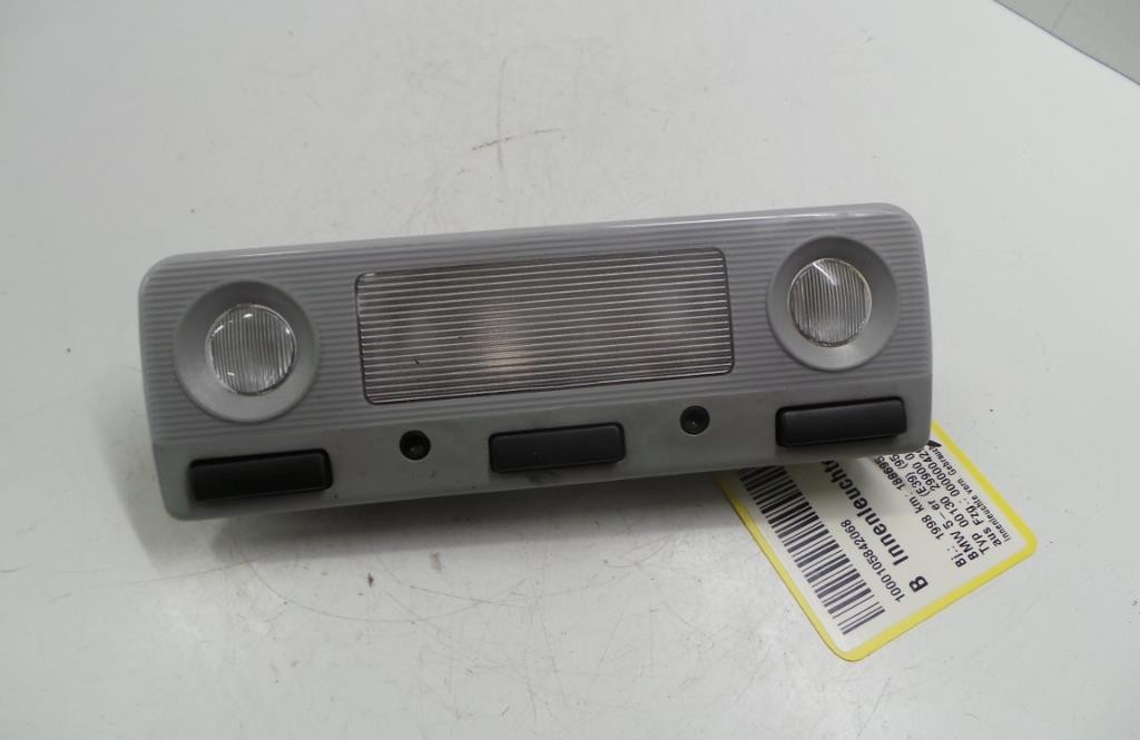 BMW E39 Bj.98 Limo Innenleuchte vorn 8369511